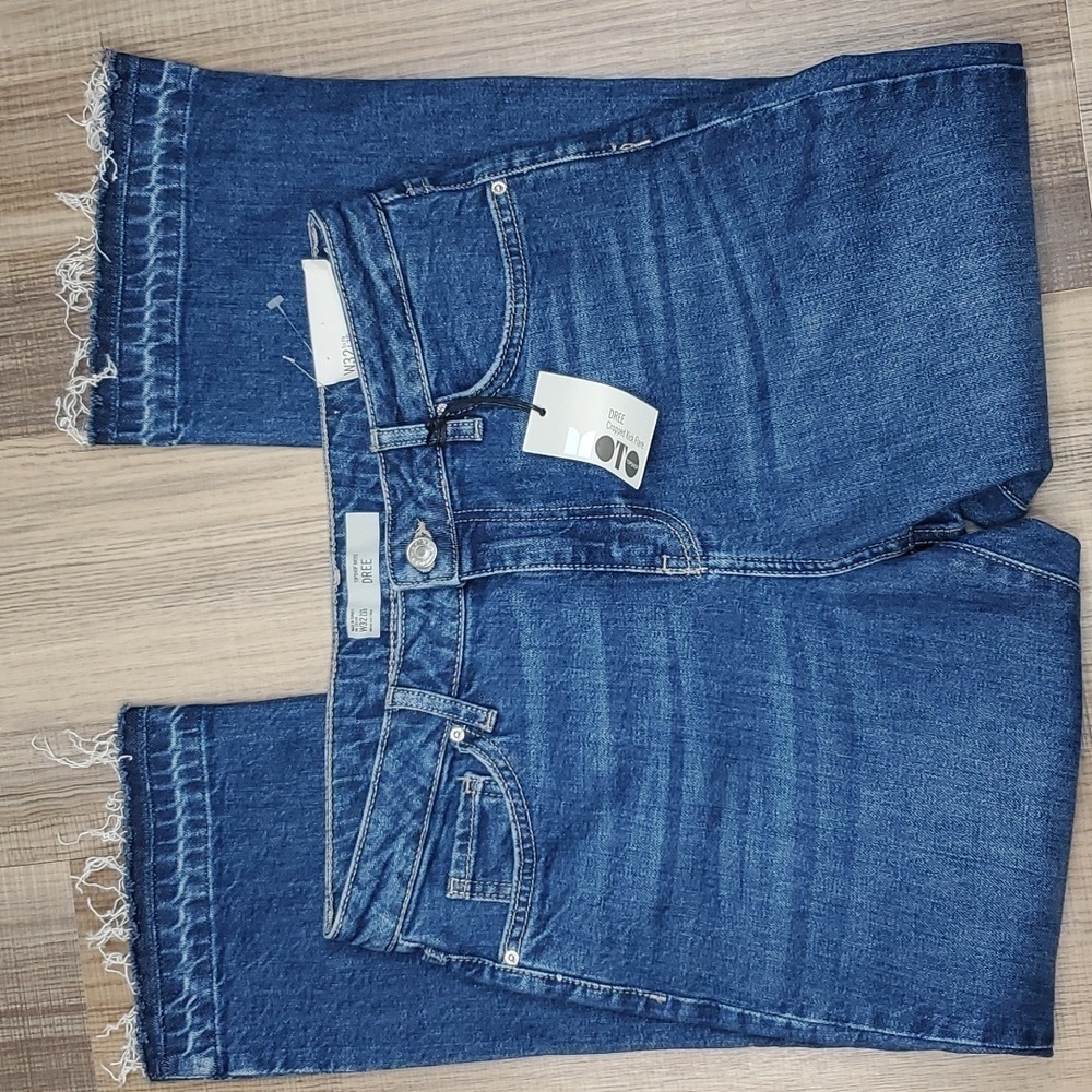 Dree Women's Dark Blue Frayed Hem Jeans